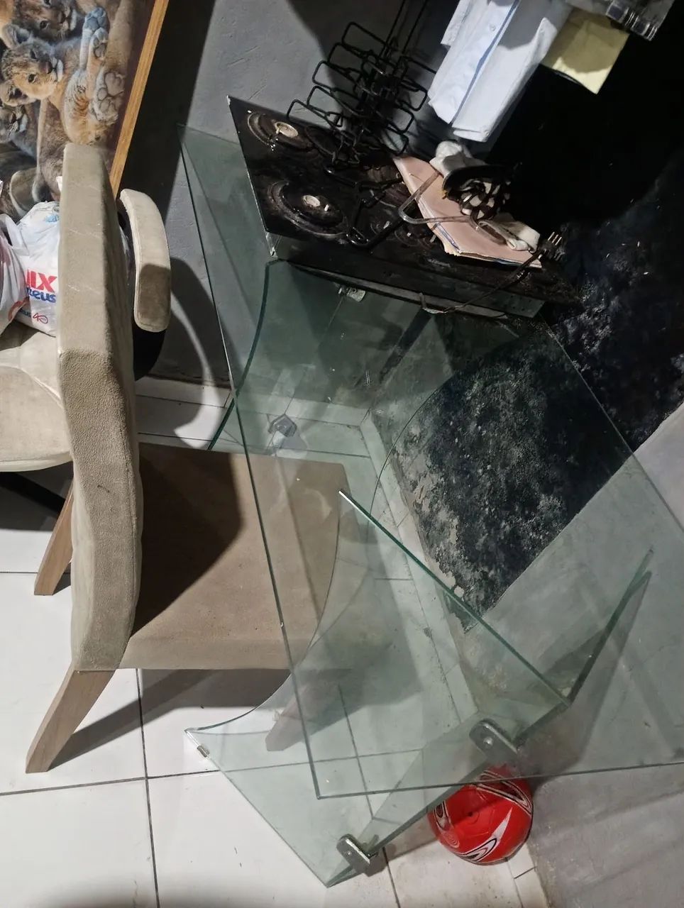 Mesa Marvit com 4 Cadeiras - Conjunto Completo