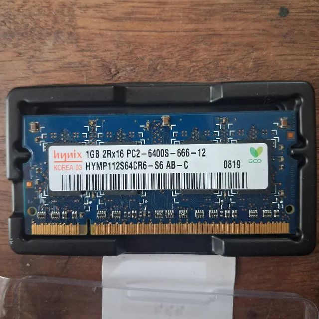 Par de Memória RAM 1GB DDR2 800MHz Hynix p/ Notebook e Mac - Foto 3