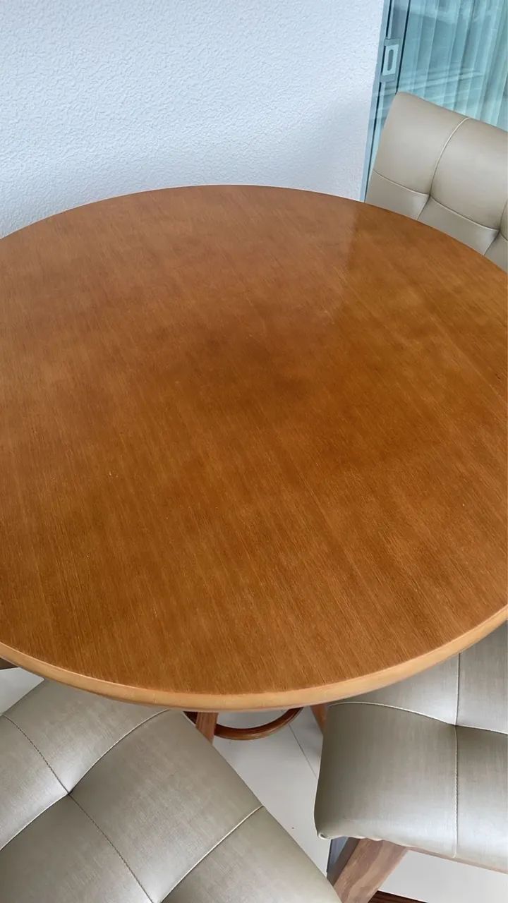 Vendo Mesa Bistrô Alta com 4 banquetas  - Foto 5