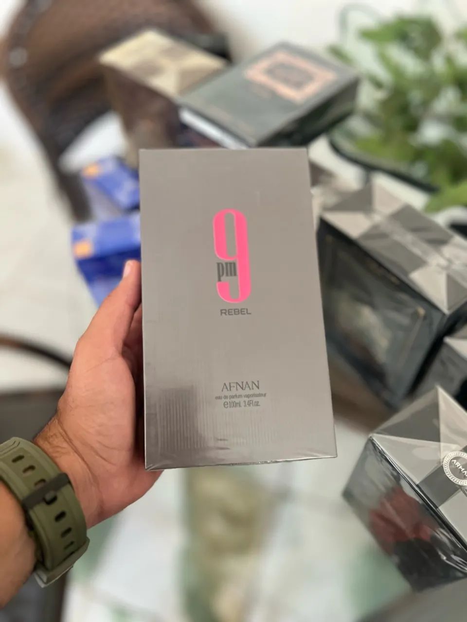 Perfumes árabes e nacionais  - Foto 4