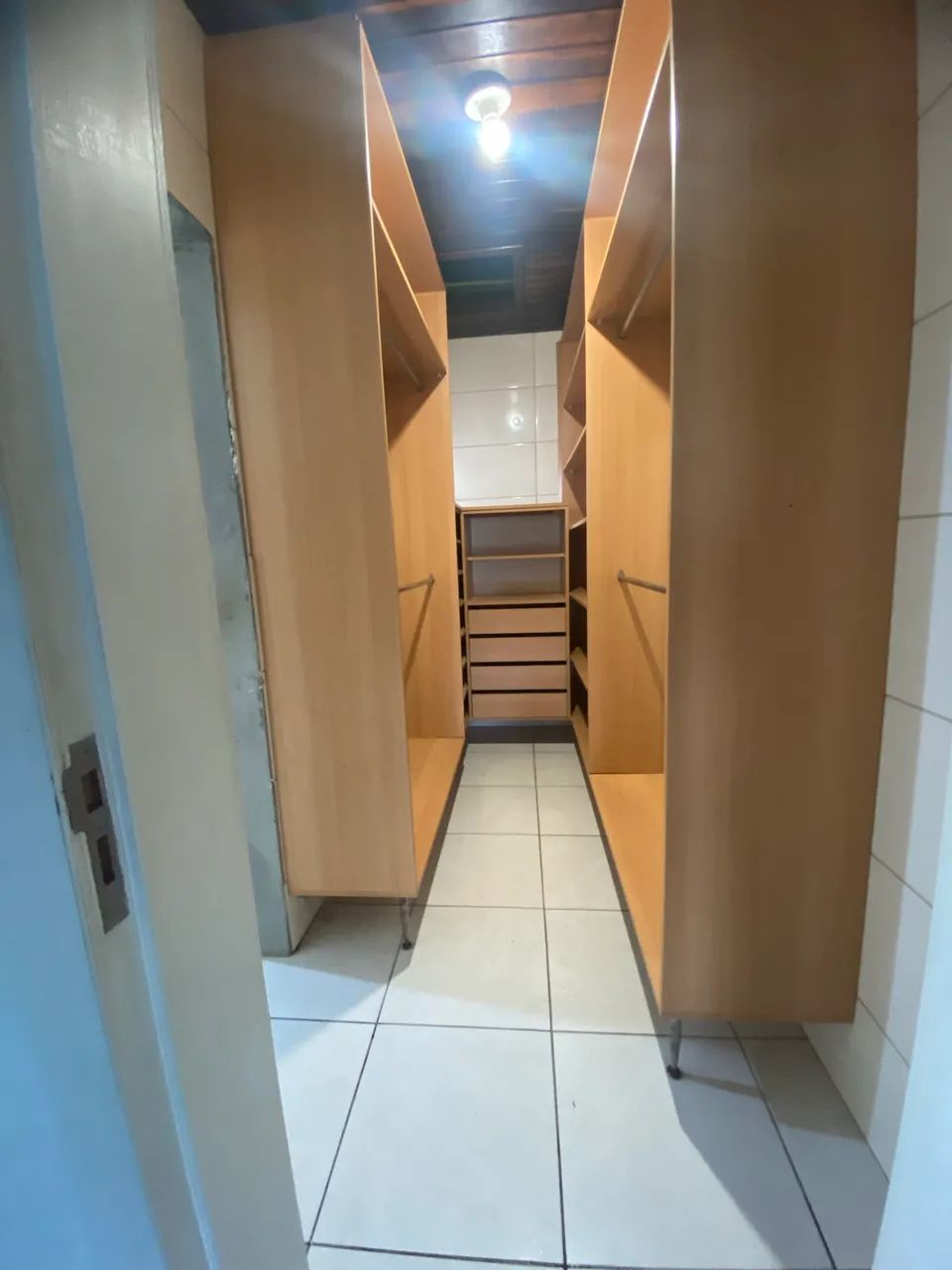 Aluga se casa 
