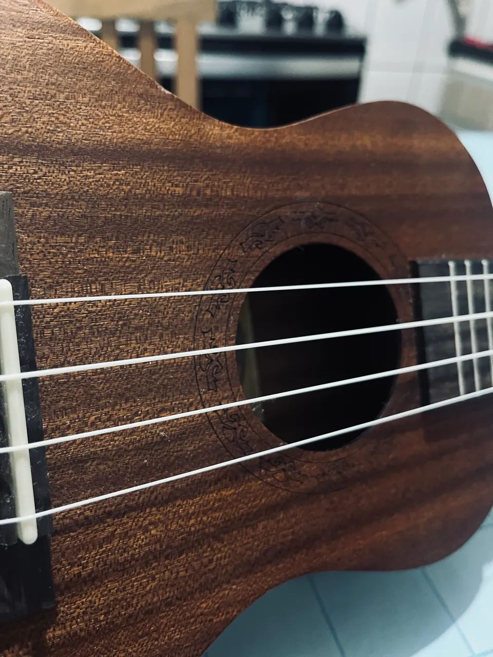 Ukulele Marques + Capa - Foto 3