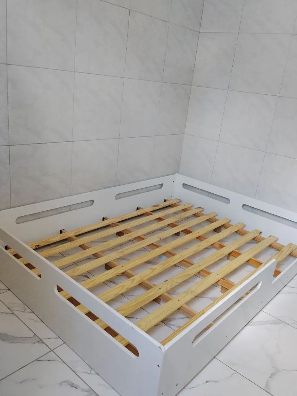 Cama montessoriana casal 