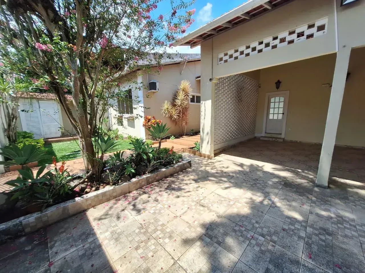 Bosque dos Esquilos- Casa com 4qts -600m² com piscina - Foto 4