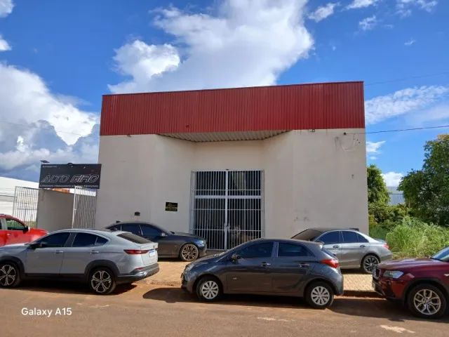 ALUGO GALPÃO NA 901 sul