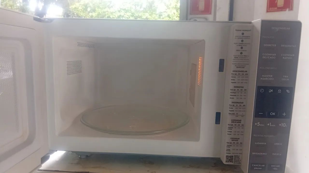 Electrolux ME23B23L 127V  - Foto 2