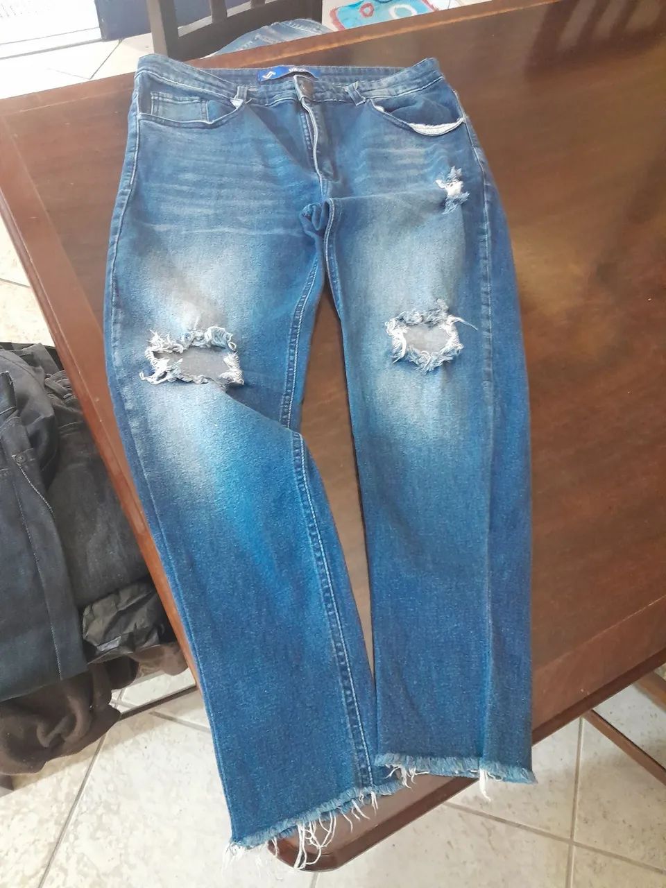 Calcas, bermudas e shorts. - Foto 2