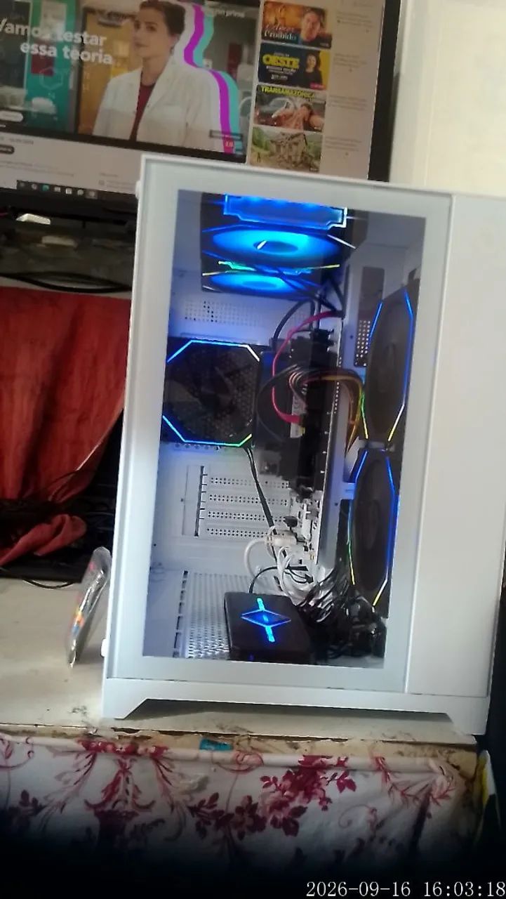 CPU AMD RYZEN 3 funcionando perfeitamente em estado de Nova 