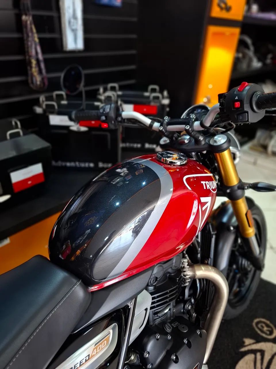 TRIUMPH SPEED 400 - Foto 3