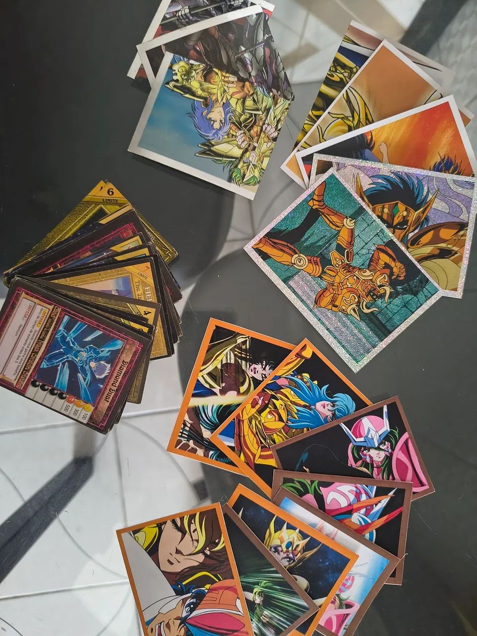 CAVALEIROS DO ZODÍACO FIGURINHAS - Brinquedos e Jogos - Henrique