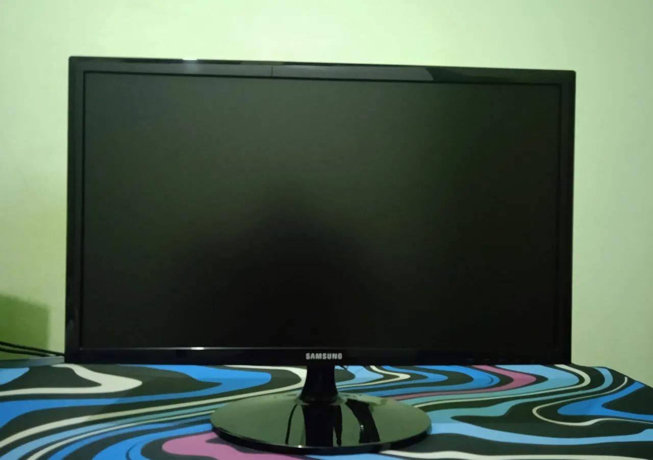 Monitor gamer Samsung 24 polegadas  - Foto 2