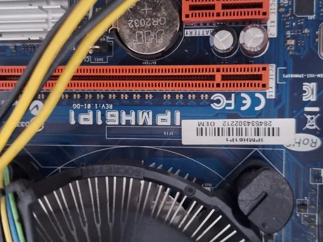 Placa mae  IPMH61P1 - Foto 5