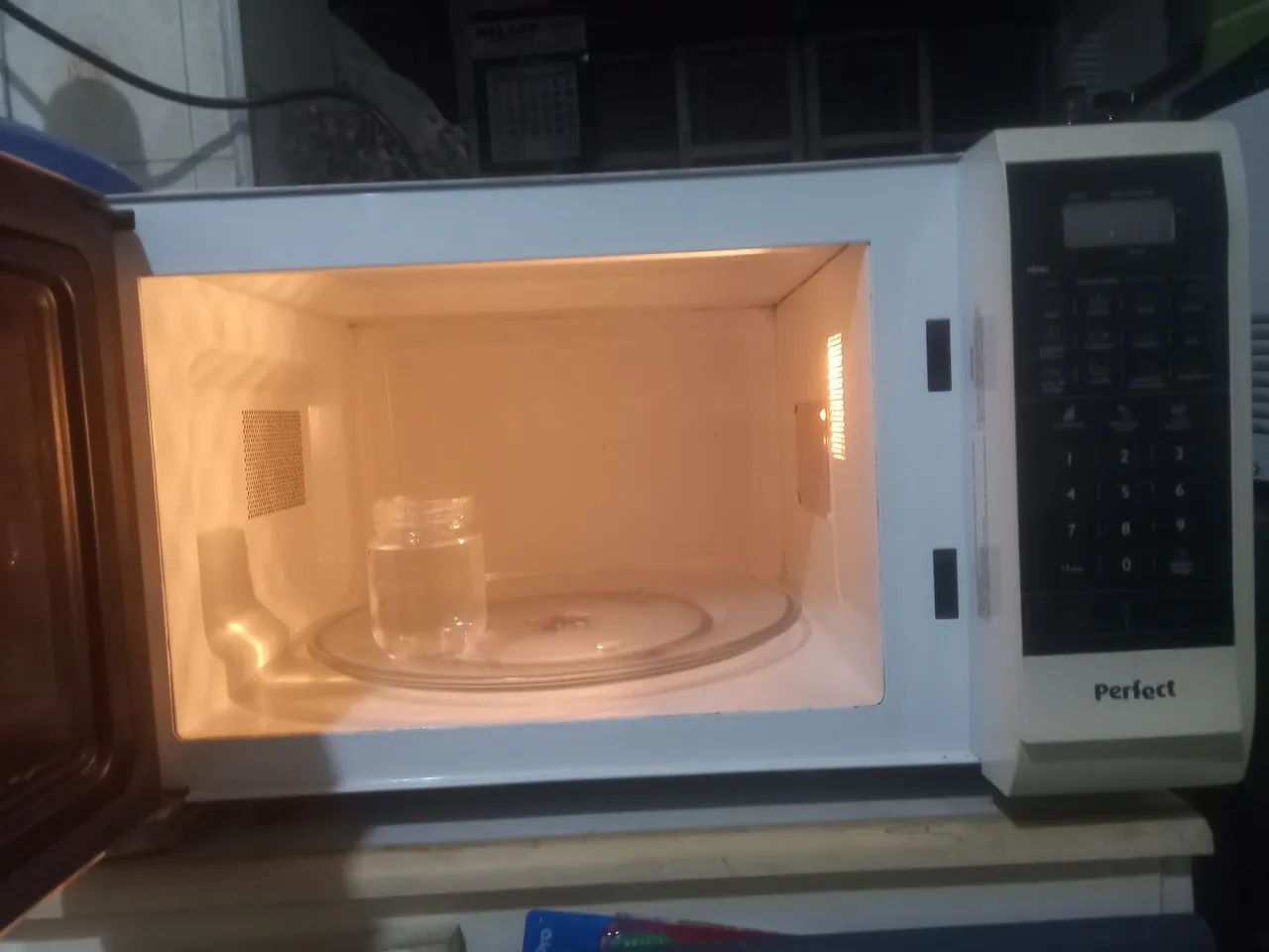 Microondas Panasonic 27 litros  - Foto 4
