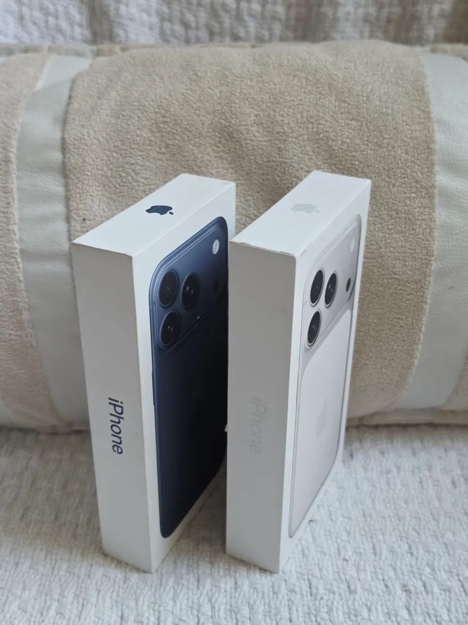 Iphone 17 PRO 256GB azul profundo - Foto 2