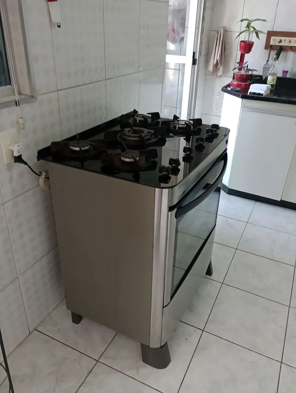 Fogão Esmaltec 5 bocas, precisando de reparos. - Foto 3