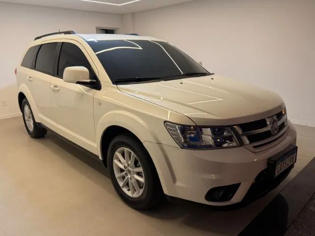 Fiat Freemont 2.4 16V 5P Aut. 2014 - Foto 2