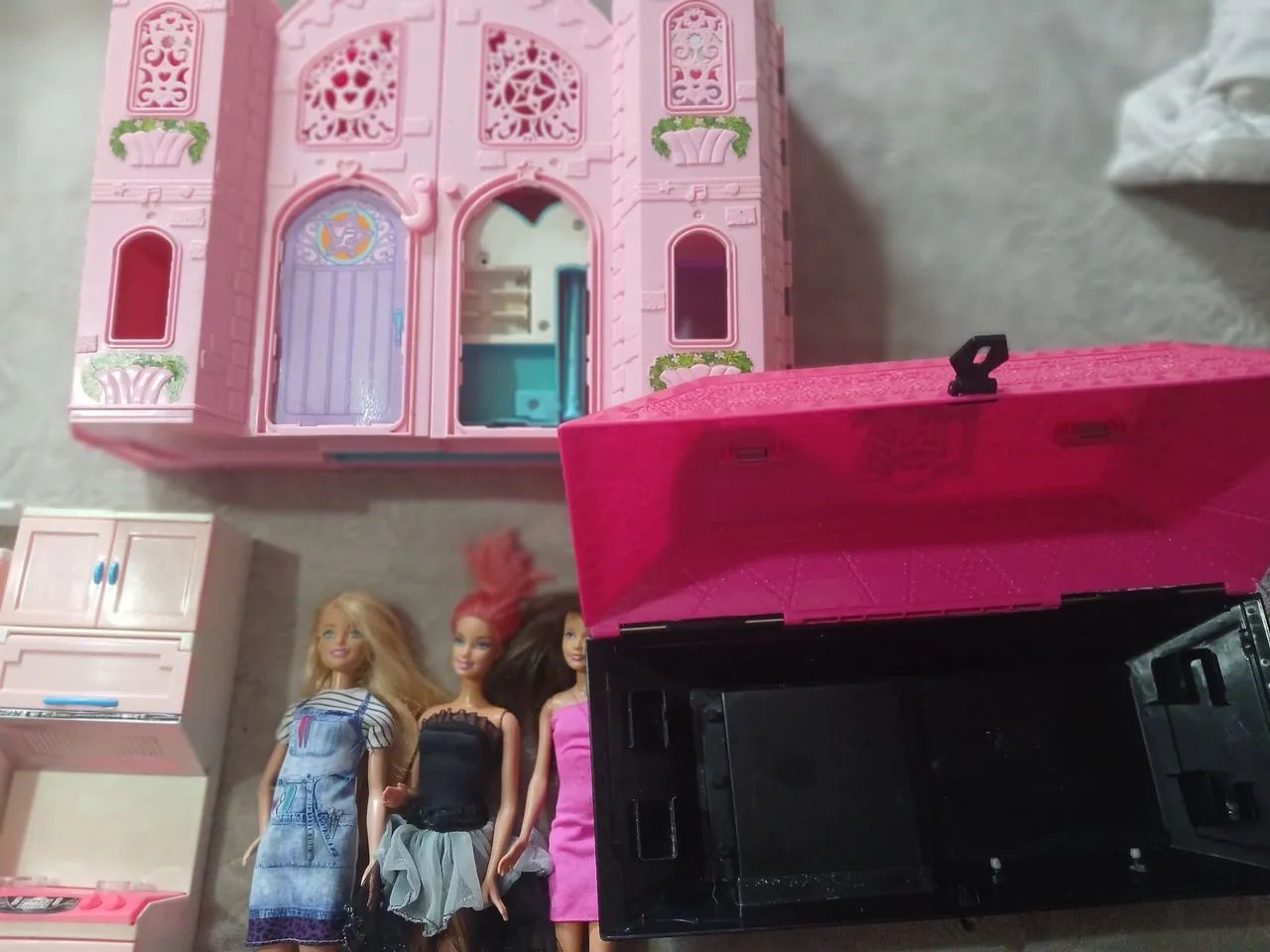 Lote boneca barbie e monster high  - Foto 4