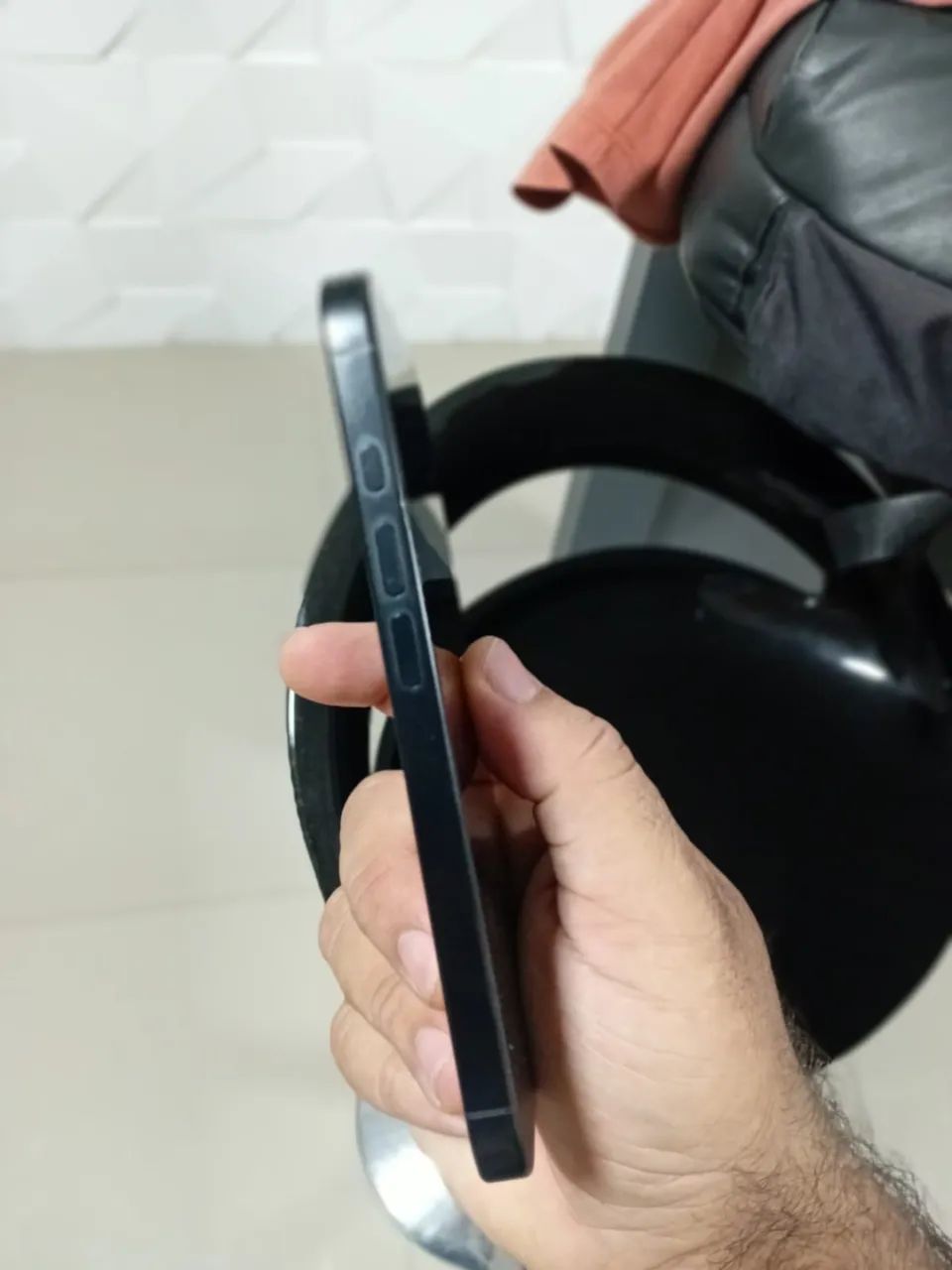 iPhone 16 pro 256 com nota fiscal - Foto 3