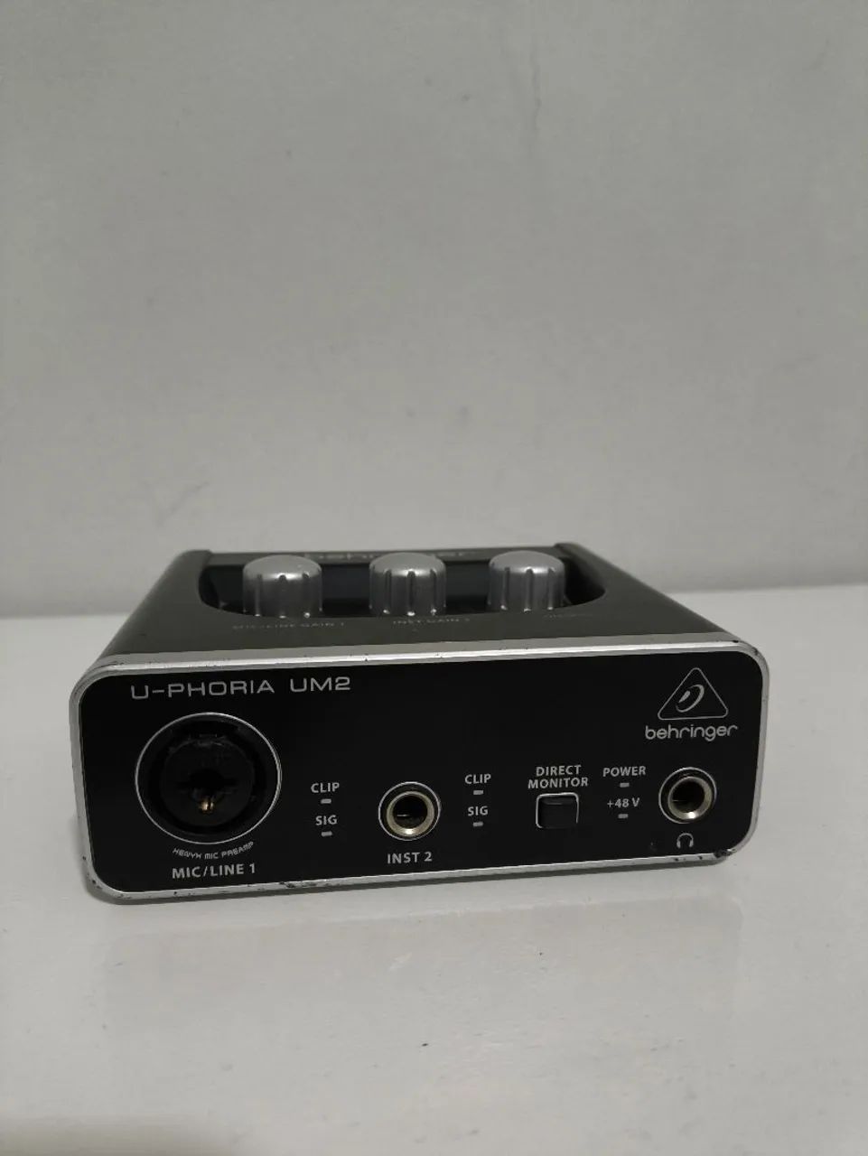 BEHRINGER U-PHORIA UM2