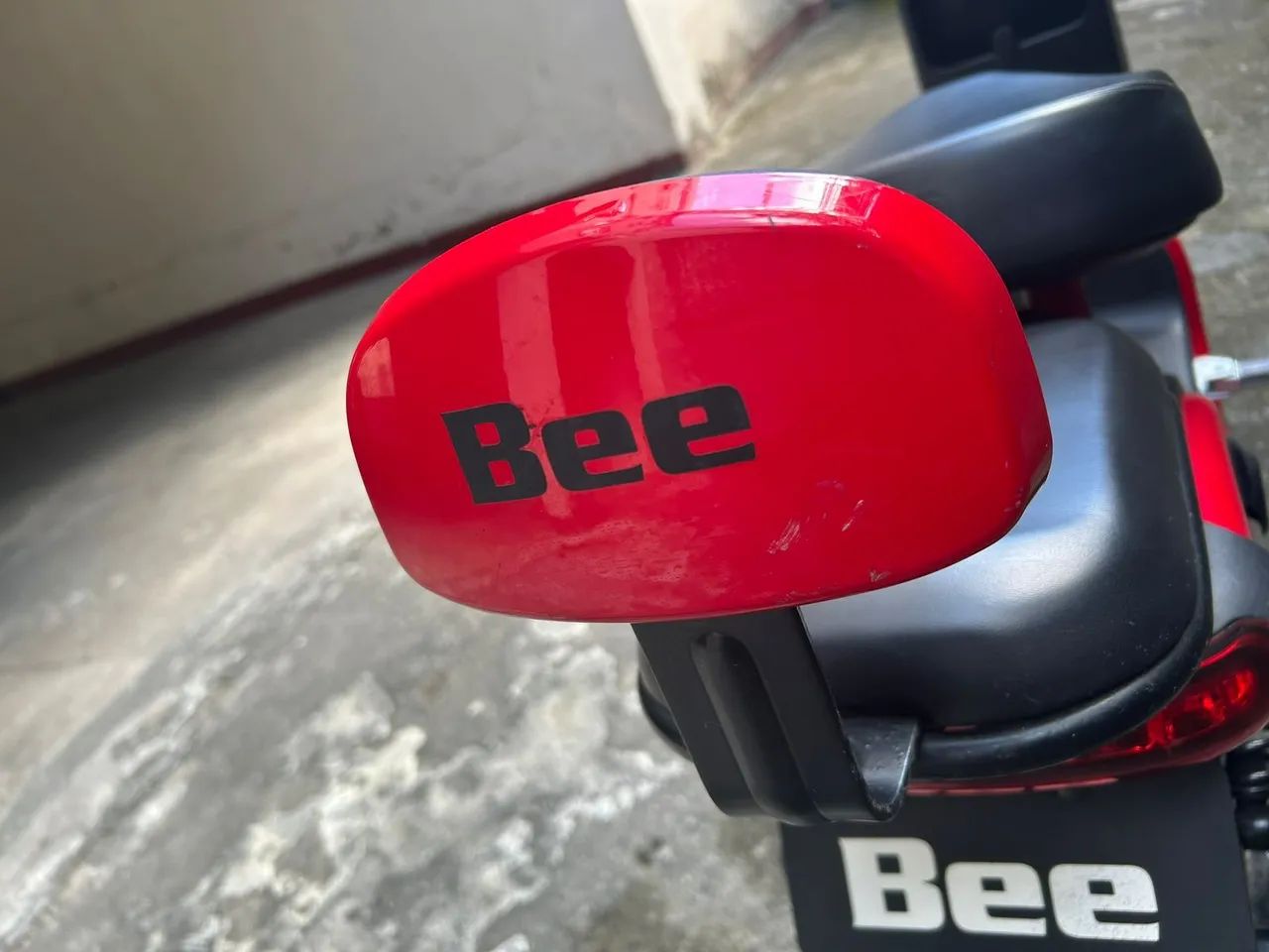 Bee U1S, muito conservada - Foto 5