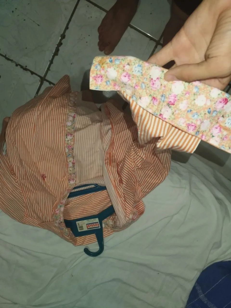 Camisa com botão  - Foto 4
