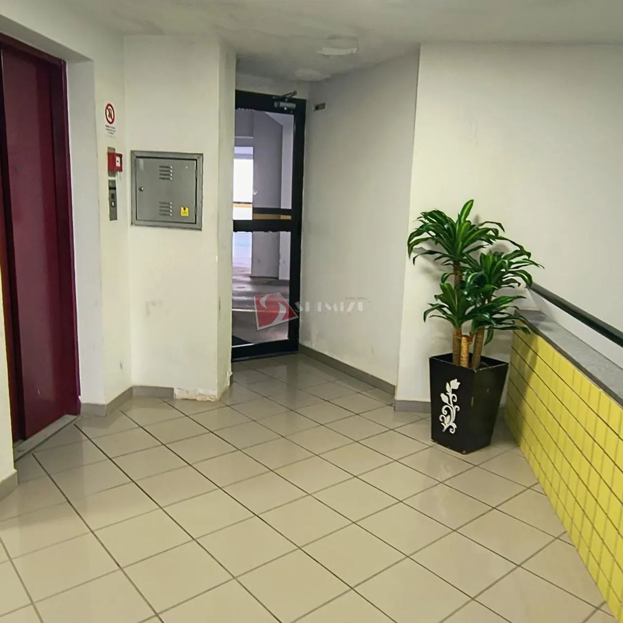 Apartamento à venda em Maringá, Zona 07, com 1 quarto, com 67.89 m², Edifício Residencial  - Foto 5