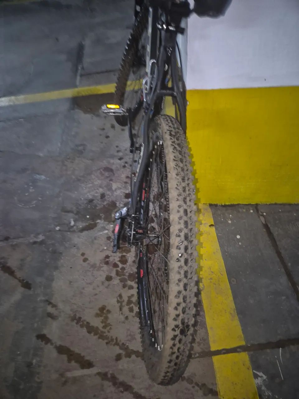 Bicicleta gtsm1 aro 29 - Foto 4