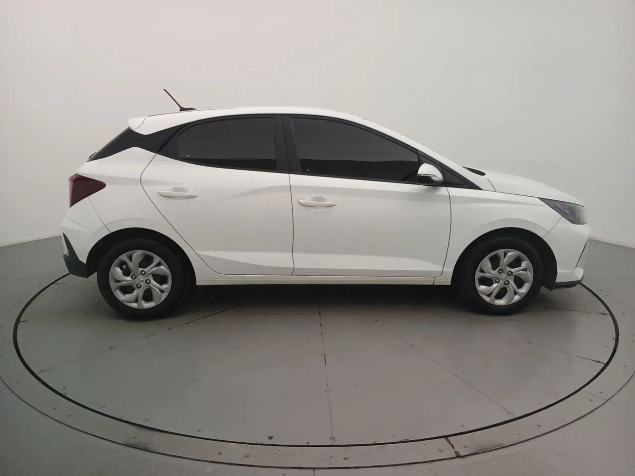 Hyundai HB20 Comfort Plus 1.0 Flex 12V Mec., foto 6 de 18