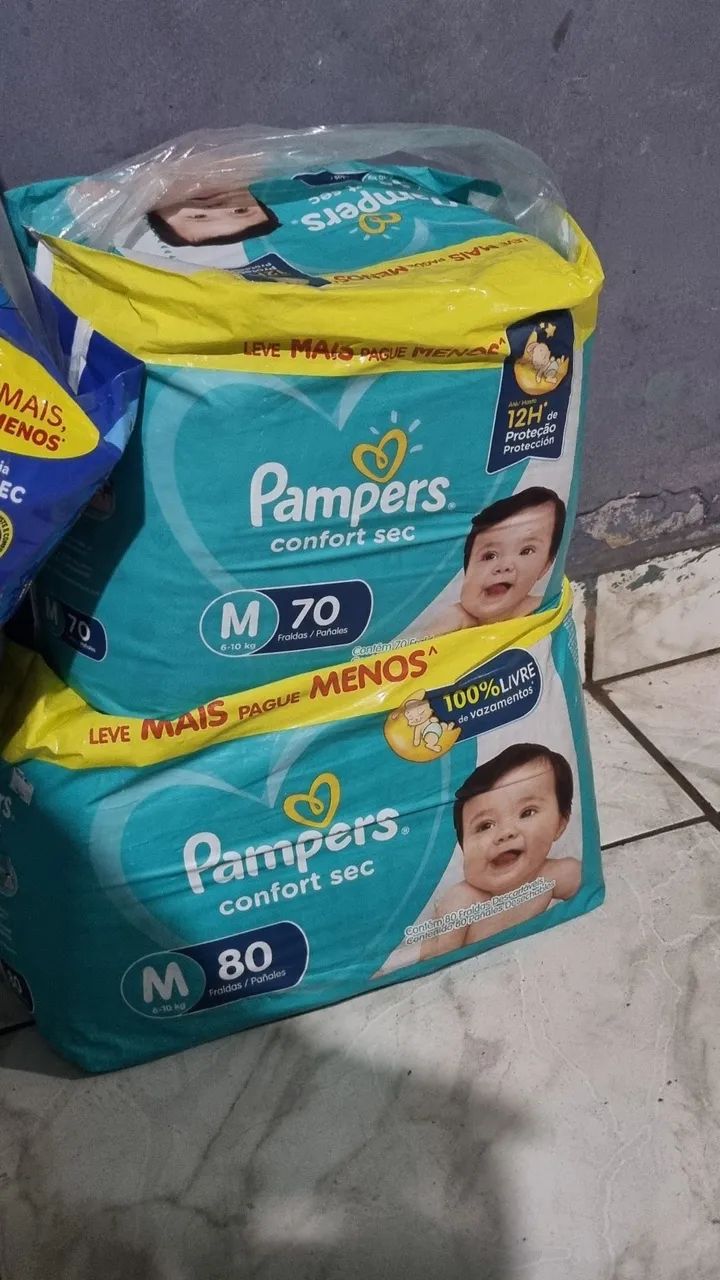 Fralda Pampers M 150 unidades