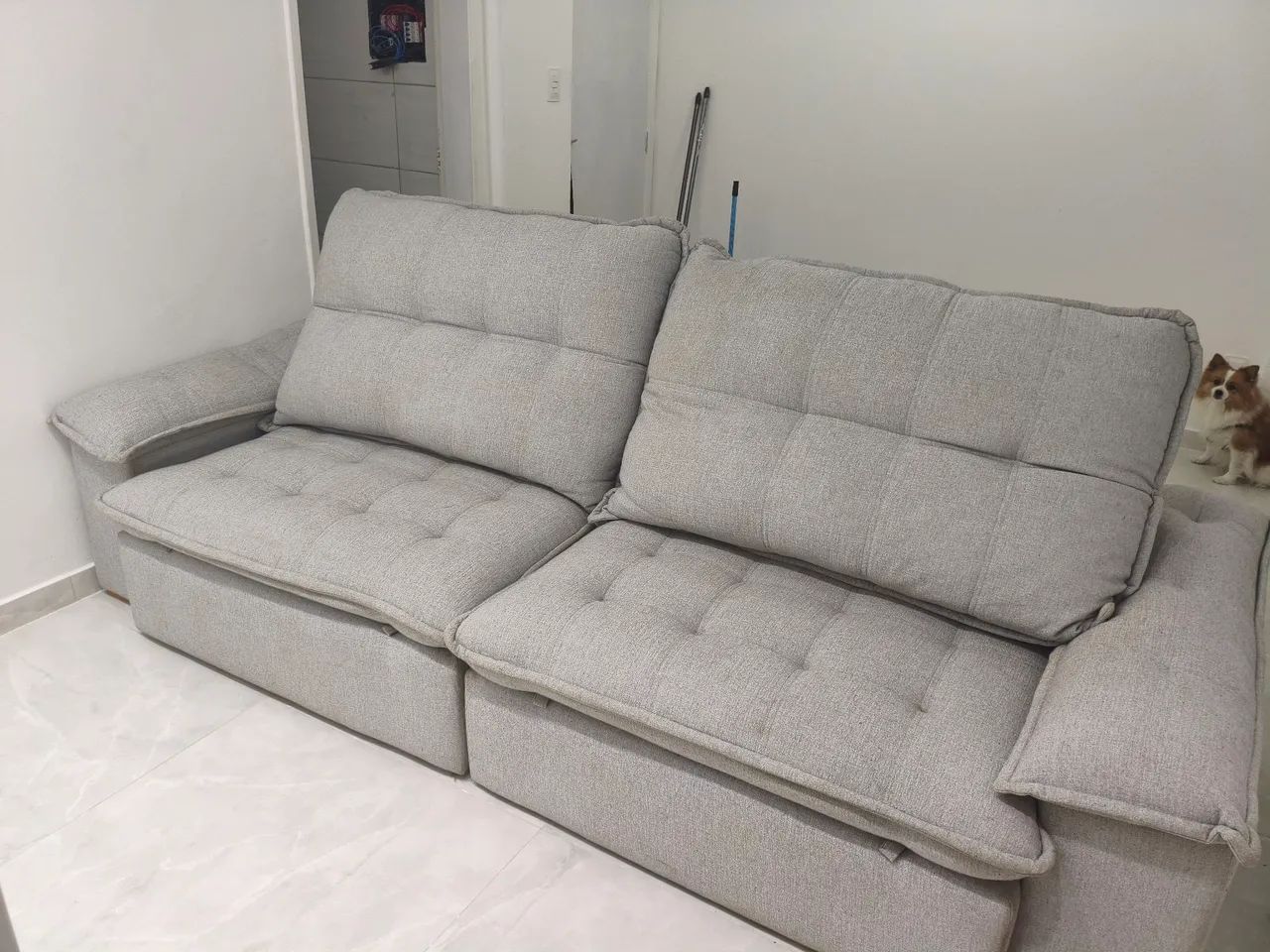 Vendo Sofá de Linho 4 lugares retrátil e reclinável  - Foto 4