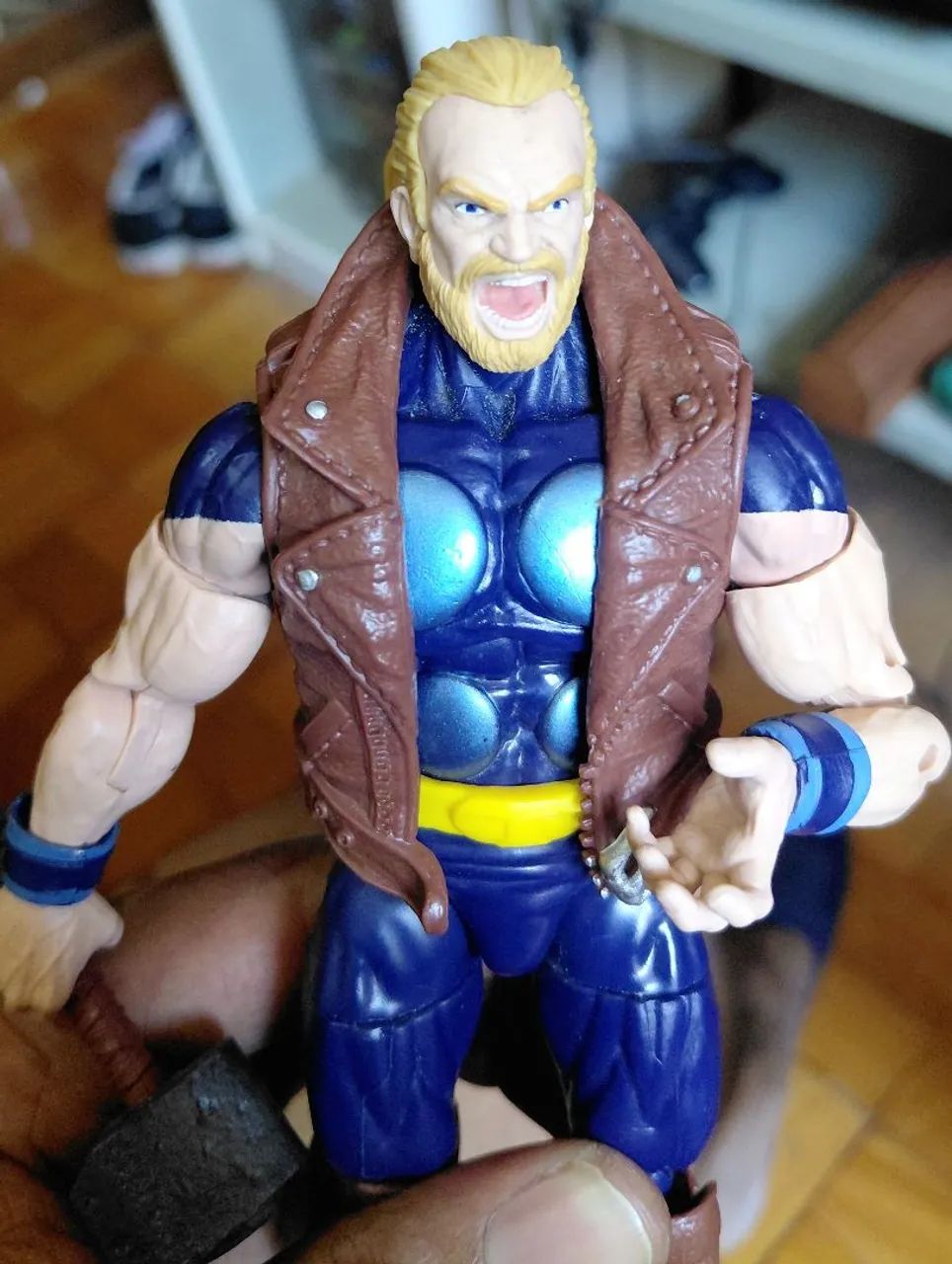 Marvel Legends  - Thunderstrike  - Foto 2