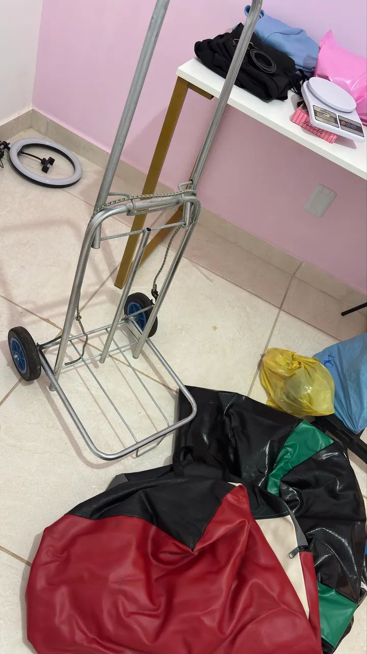 2 BOLSAS LONA IMPERMEÁVEL E CARRINHO REFORÇADO 
