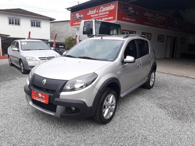 Sandero Stepway Hi-Flex 1.6 - Foto 2