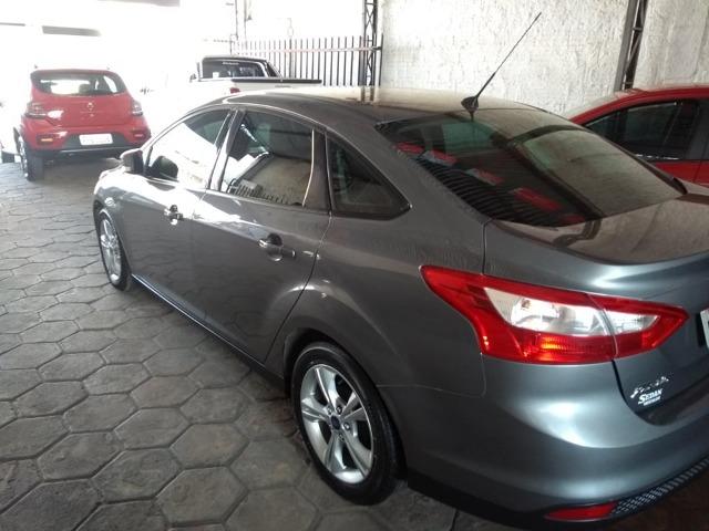 Ford Focus 2.0 Automático - Foto 5