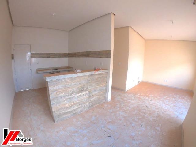 Casa com 02 Quartos no Bairro Jardim Tropical - Foto 4