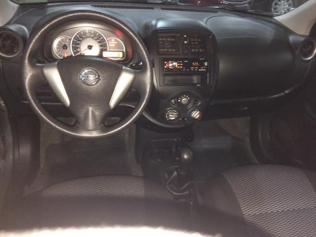 Nissan March - Foto 8