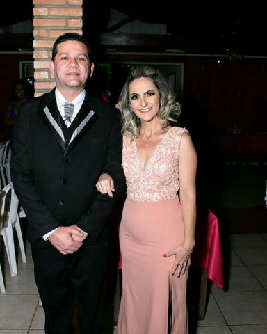 Aluguel Ternos e Vestidos! O melhor valor da Região! - Foto 3