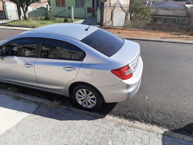 Honda Civic LXR 2014 2 dono particular - Foto 3