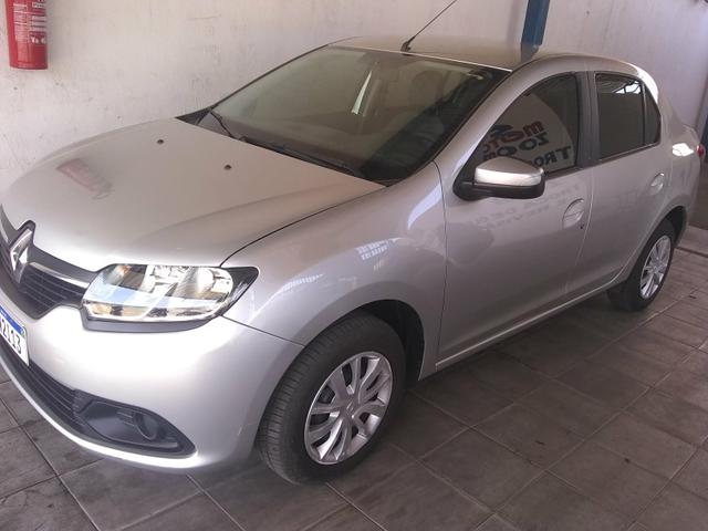 Renault Logan 2017/2018 - Foto 4