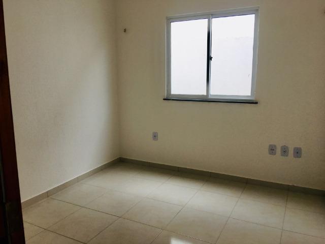 Ent. facilitada linda casa com doc. grátis 2 quartos e 2 suites so casas novas - Foto 8