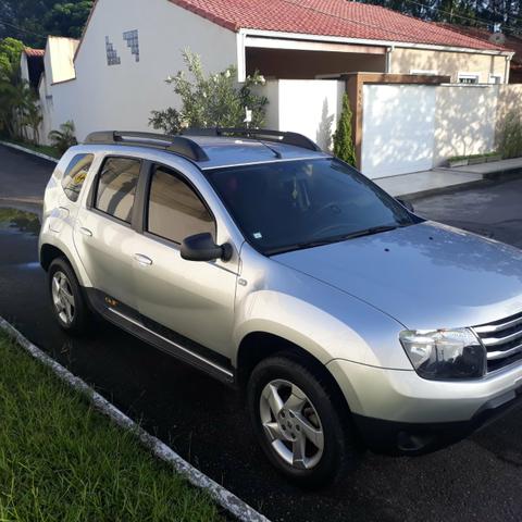 Renault Duster muito nova