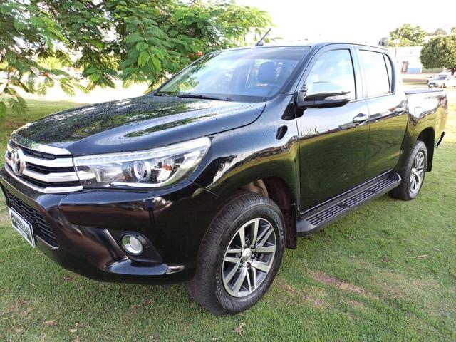 Hilux Srx 17/17 imperdível