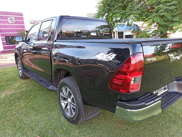 Hilux Srx 17/17 imperdível - Foto 3