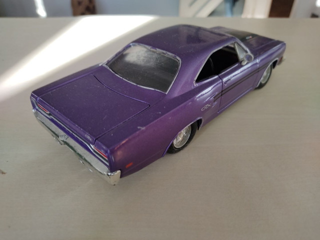 Carrinho 1/24 para coleçao - Foto 2
