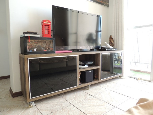 Rack para TV (Muito bom estado) - Foto 3