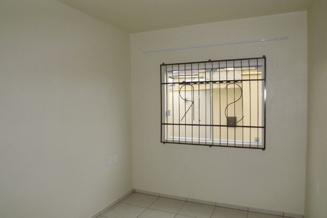 Apto 2 quartos, banheiro, sala, cozinha, lavanderia e garagem coberta - Foto 13