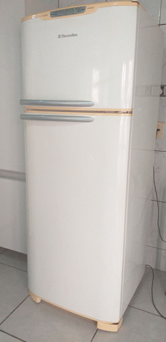 Geladeira Eletrolux