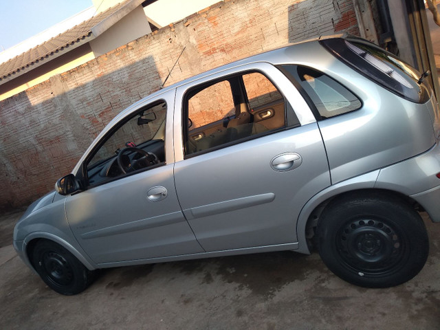 Corsa Hatch 1.4 - Foto 6