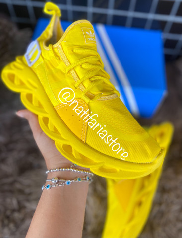 tenis adidas impermeavel