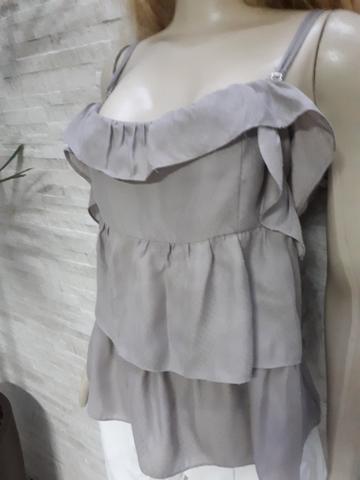 Blusa babados Tam P - Foto 2